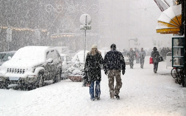 Снег, метели и ограничения движения: зима пришла