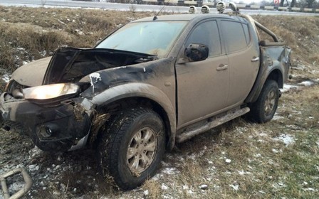 Советник Петра Порошенко попал в ДТП на Mitsubishi L200