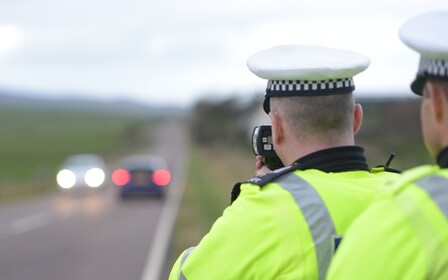 Стань в куток! За перевищення швидкості естонські поліцейські віднімуть ... ваш час