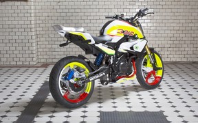 Стантбайк BMW Concept Stunt G 310 покажут в Южной Америке