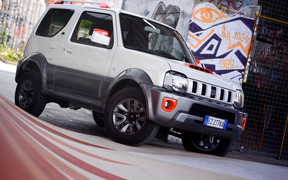 Suzuki представили специальную версию Jimny