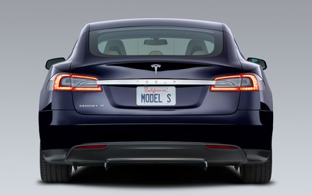 Tesla готовит к выпуску бюджетный электромобиль