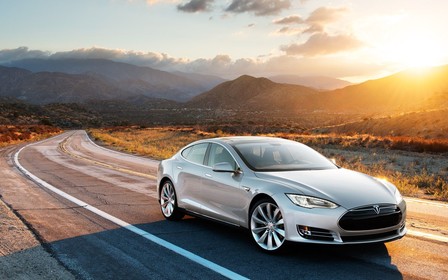 Tesla Model S пересекла США на автопилоте