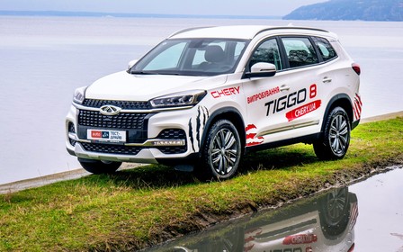 Тест-драйв Chery Tiggo 8. Богато, недорого