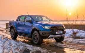 Тест-драйв Ford Ranger Raptor. Хищник для наших широт