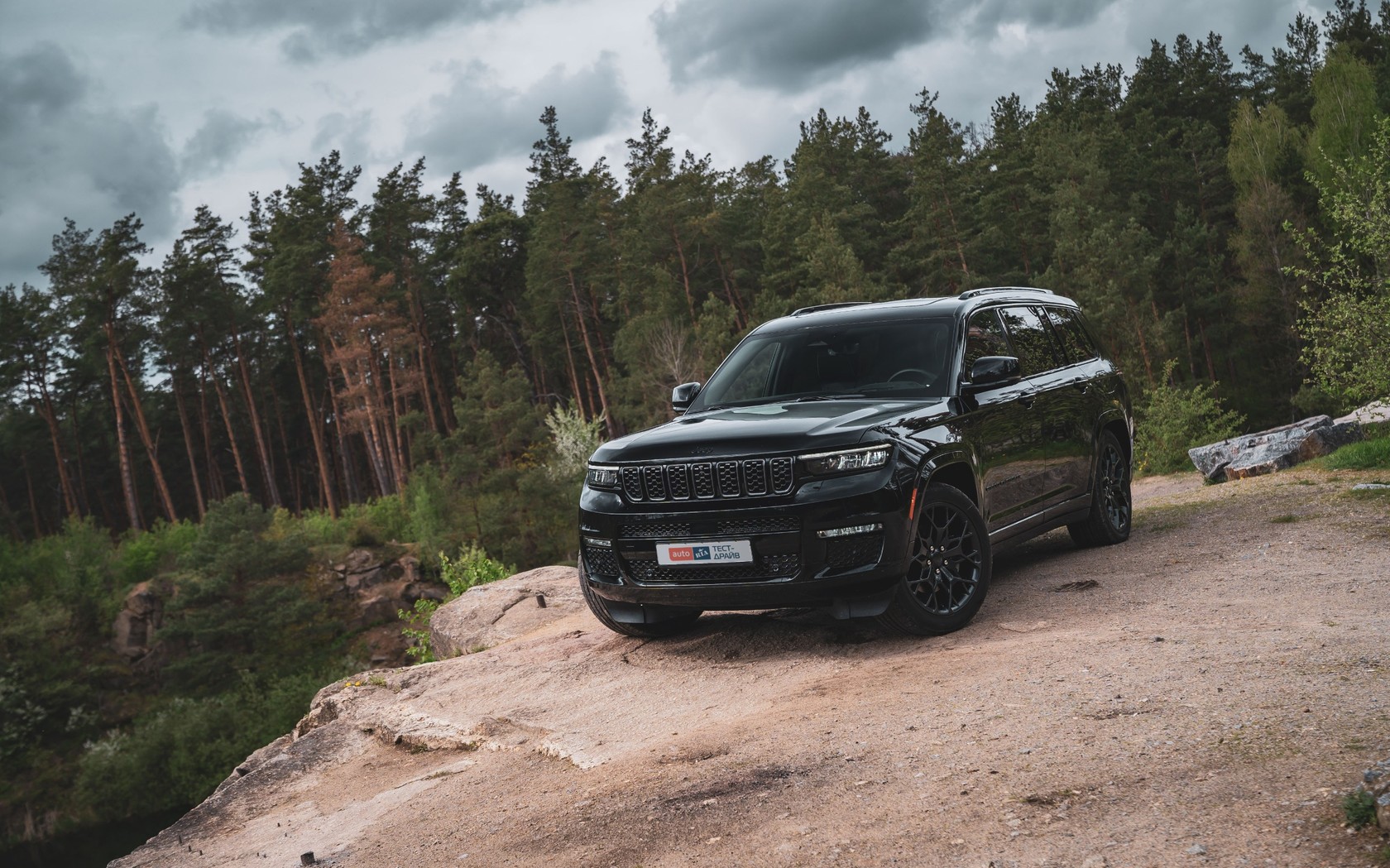 Тест-драйв Jeep Grand Cherokee L: дивись як я міг би!