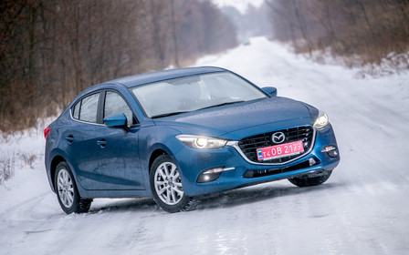 Тест-драйв Mazda3