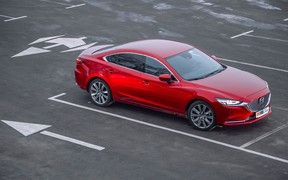 Тест-драйв Mazda6. Бойовий макіяж