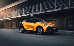 Тест-драйв нового Toyota C-HR