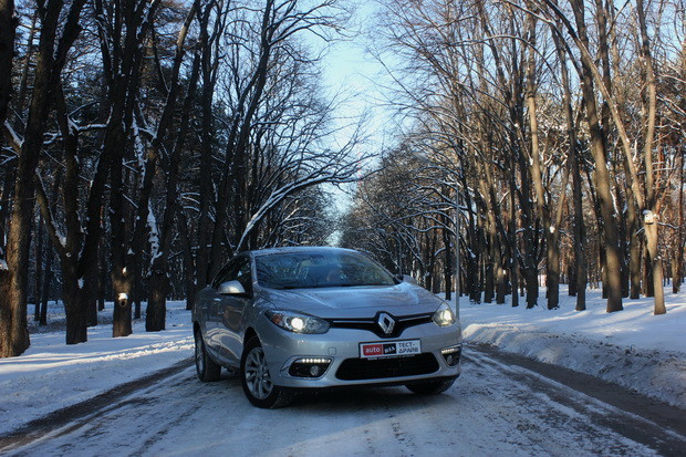 Тест-драйв Renault Fluence 