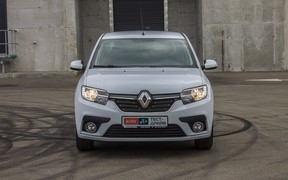 Тест-драйв Renault Logan