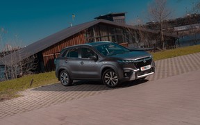 Тест-драйв Suzuki S-Cross: новий знайомий