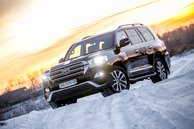 Тест-драйв Toyota Land Cruiser 200: Свобода выбора