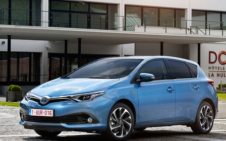 Тест-драйв Toyota New Auris