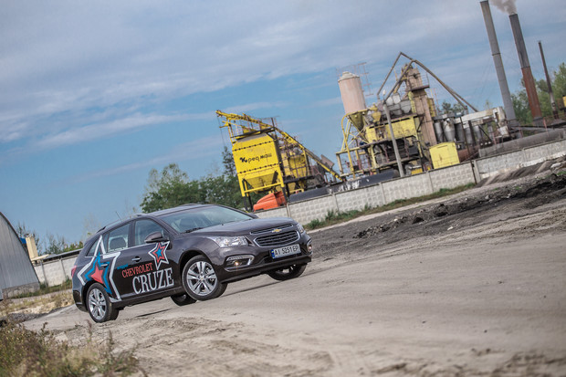 Тест-драйв універсала Chevrolet Cruze  