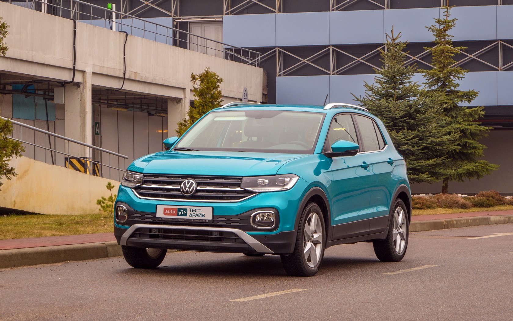 Volkswagen T-Cross: славный малый