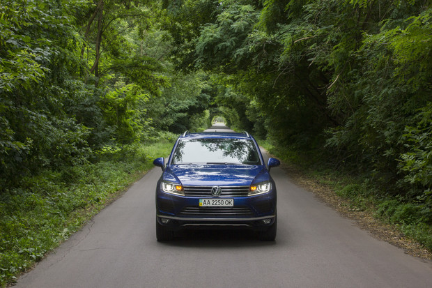 Тест-драйв Volkswagen Touareg