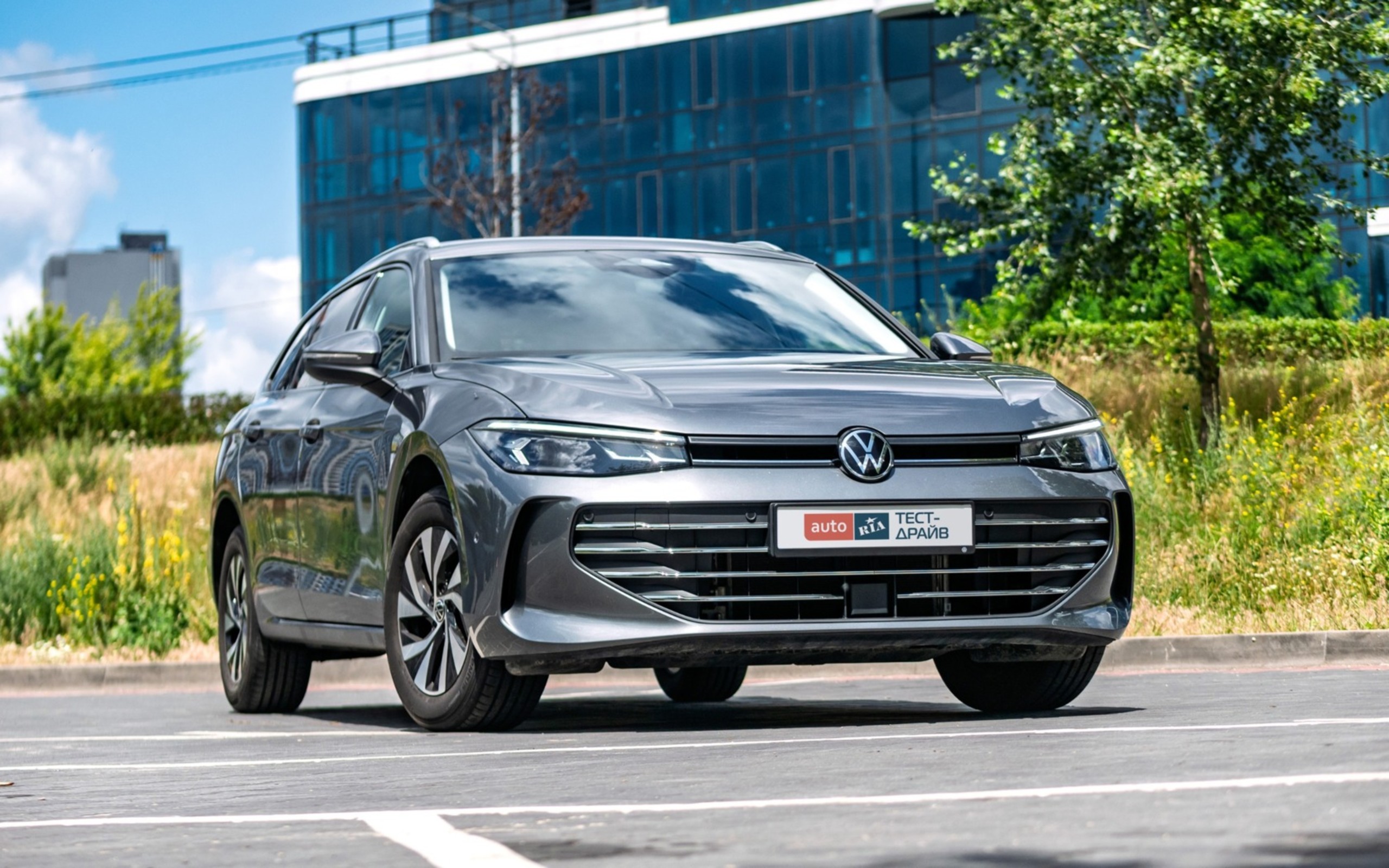 Тест-драйв VW Passat. Раціонально преміальний варіант