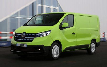 Тільки в лице! Як зміниться Renault Trafic?