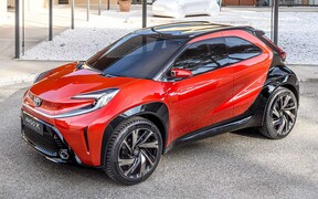 Toyota планирует заменить Aygo мини-кроссовером.