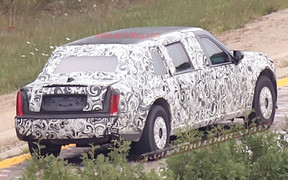 Трамп скоро поедет: Cadillac тестирует новый президентский лимузин