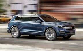 Третьим будет: новый Volkswagen Touareg представят в 2017-м