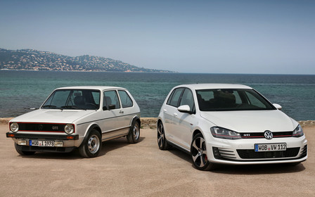 У AUTO.RIA в наличии: Хэтчбек Volkswagen Golf