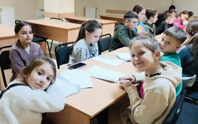 У Франківську діти військових навчаються у зимовому таборі «Вдома найкраще!»