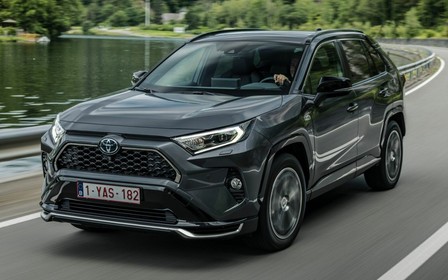 У нових RAV4 PHEV може відмовити гібридна система