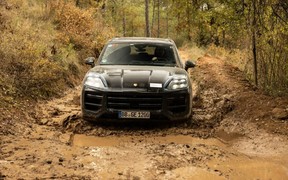 У Porsche розкрили дату прем'єри нового Cayenne. Що зміниться?