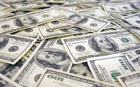 Указывать цены в иностранной валюте запрещено законом