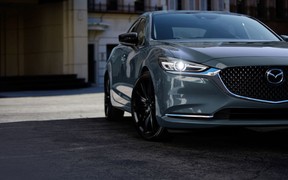 Українська Mazda6 отримала потужний турбомотор. Скільки коштує?