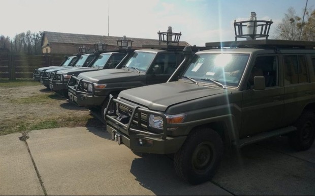 Украинские военные получили партию внедорожников Land Cruiser