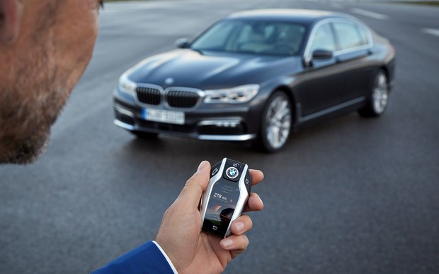 В BMW предлагают отказаться от автомобильных «ключей»-брелоков