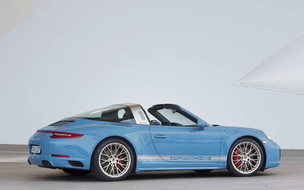 В Киеве засветился Porsche 911 Targa 4S в редком исполнении Exclusive Design Edition