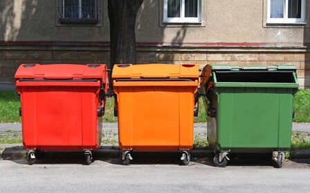 В Мариуполе вводят раздельный сбор мусора среди ОСМД