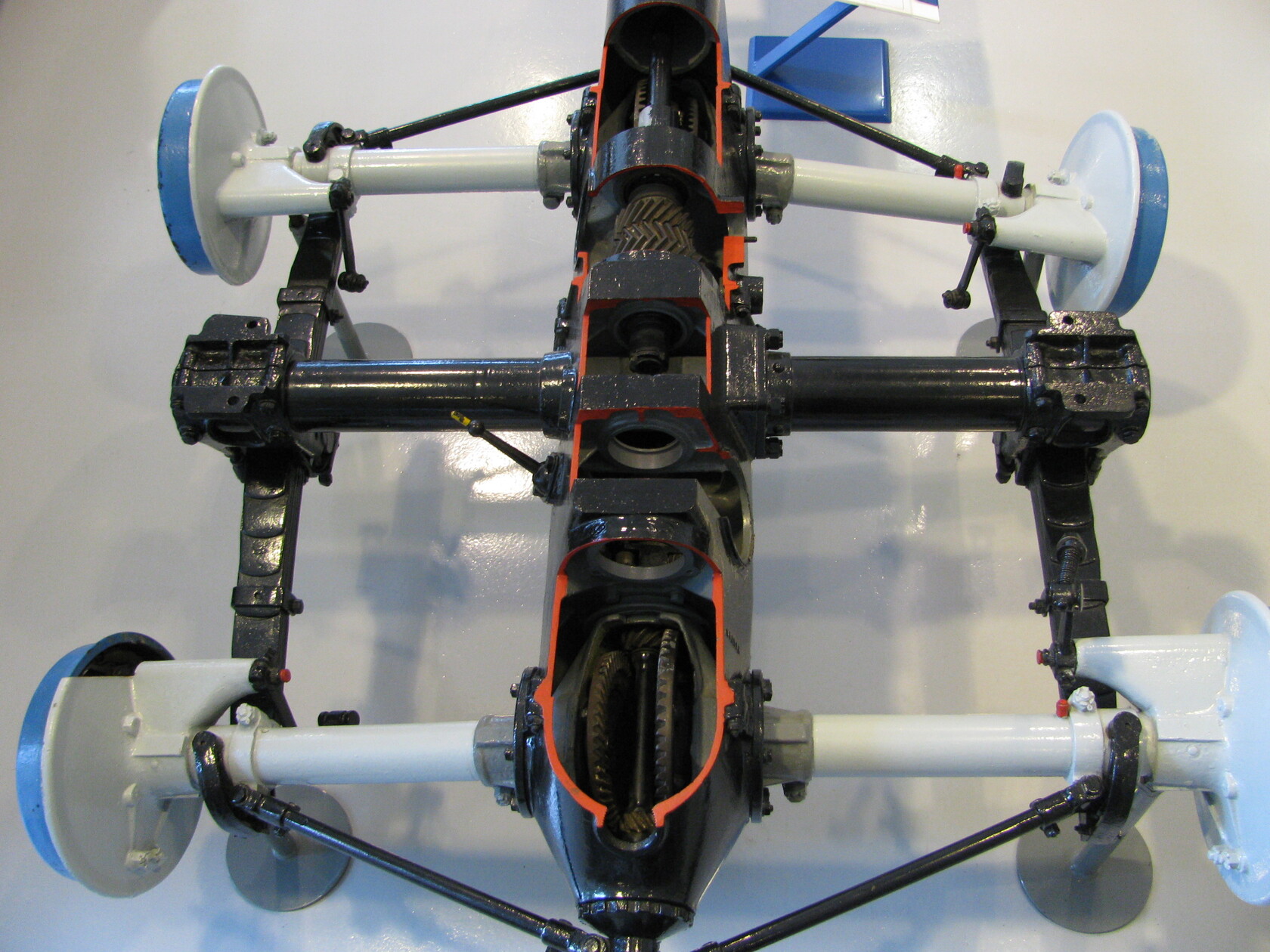 Что такое рессоры и какие достоинства у рессорной подвески