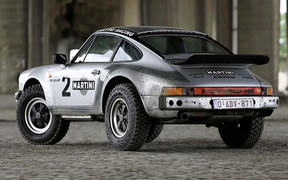В продажу поступил внедорожный Porsche 911 с пробегом