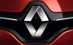 В Renault объявили отзывную компанию
