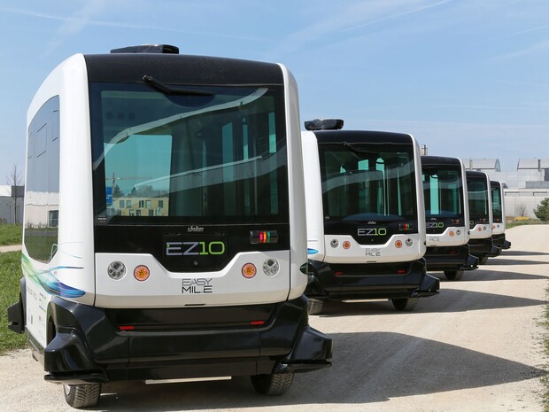 В Сингапуре испытают беспилотный общественный транспорт