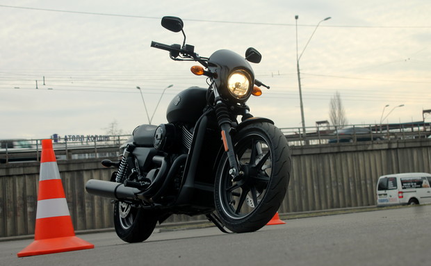 В Украине дебютировал новый байк Harley-Davidson Street 750 