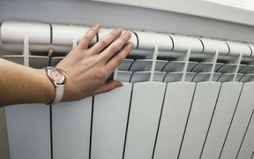 В Украине начинают отключать отопление