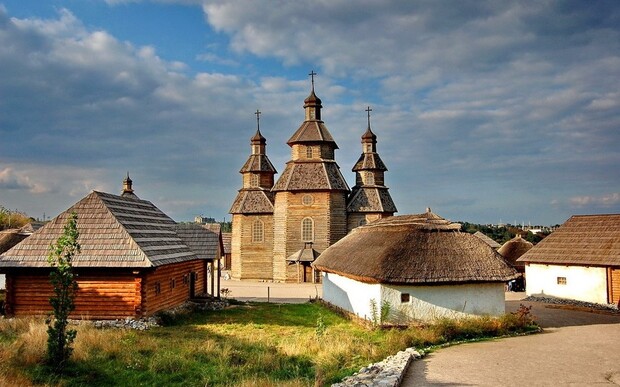 В Запорожской области заплатили вдвое больше туристического сбора