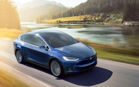 Вагон и маленькая тележка: В линейке Tesla появится минивэн