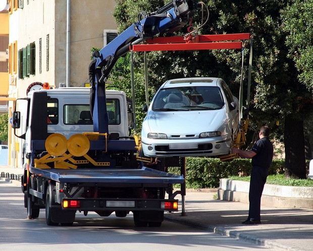 Важное за неделю: закон о полиции, МРЭО из ноутбука, бесплатная Tesla, такси без шансона, и выздоровление Михаэля Шумахера