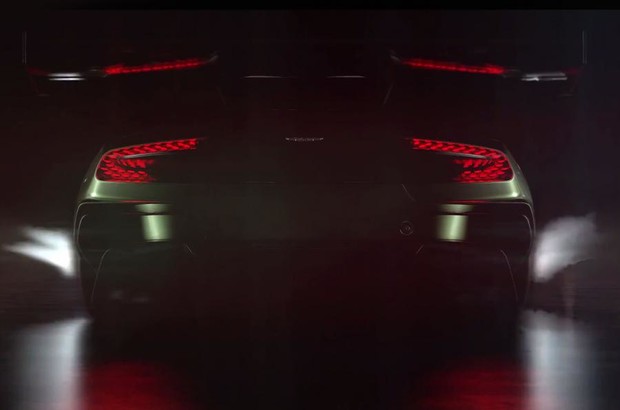 Видео: Aston Martin Vulcan будет представлен 3 марта