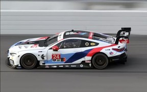 Видео: Гоночный BMW M8 GTE засняли на тестах в Монце