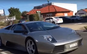 Видео: Как на Lamborghini коз перевозили