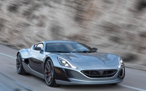 Видео: Хорватский электромобиль обогнал самые быстрые модели Tesla и Ferrari