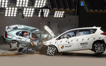 Видео: Новая против старой. Две Toyota Corolla сравнили в краш-тесте